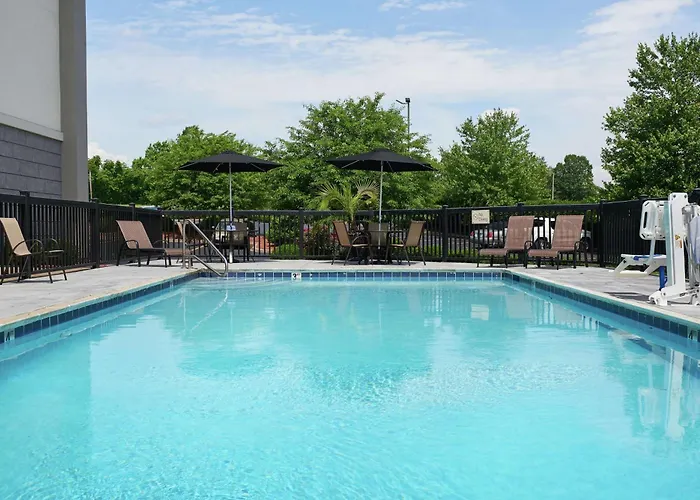 Hampton Inn Louisville/I-65/Brooks Road