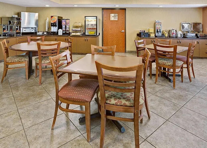 Days Inn By Wyndham Cheyenne