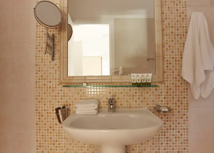 Anassa Mare Villas & Residences By Ghh