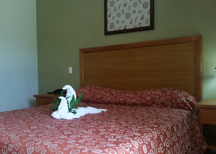 New Garden Hotel