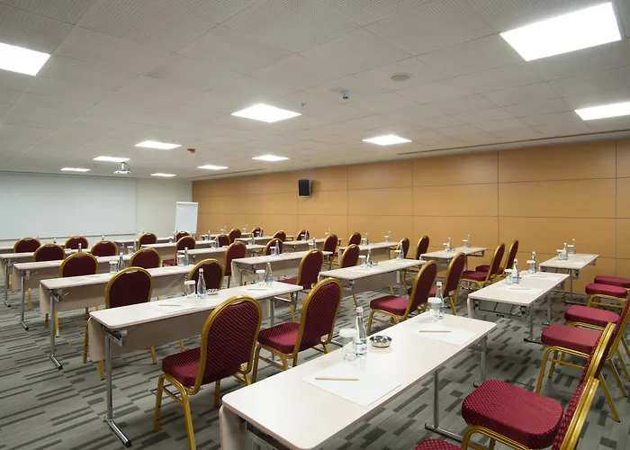 Tav Airport Hotel Izmir