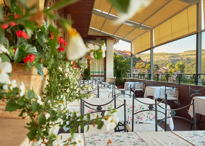 Yantra Grand Hotel