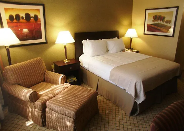 Armoni Inn & Suites
