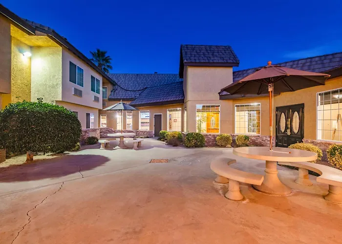 Comfort Inn & Suites Mojave