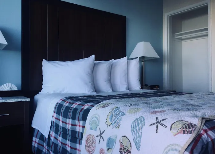 Dolphin Cove Motel