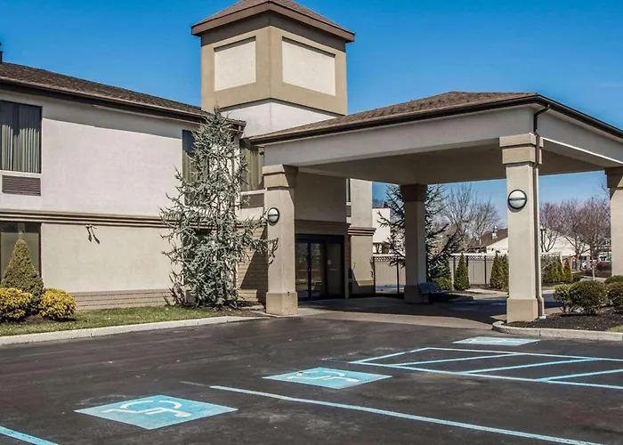 Quality Inn & Suites Nj State Capital Area