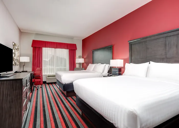 Holiday Inn & Suites Lafayette North By Ihg