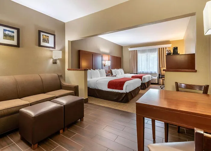 Comfort Suites Fort Collins Near University
