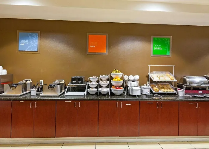 Comfort Suites University