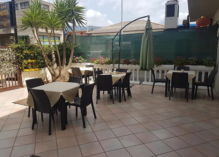 Hotel Sogni D'Oro Airport