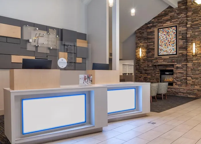 Holiday Inn Express & Suites Wheat Ridge-Denver West By Ihg