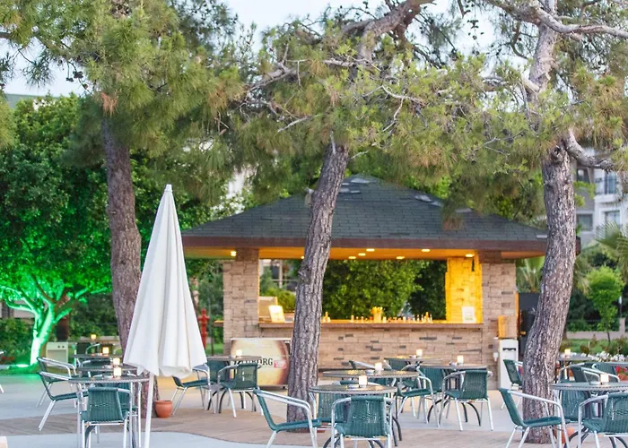 Lucida Beach Hotel