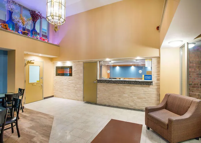 Days Inn By Wyndham New Haven