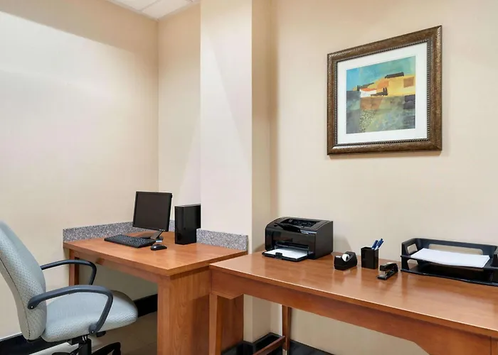 Baymont By Wyndham Bremerton Wa