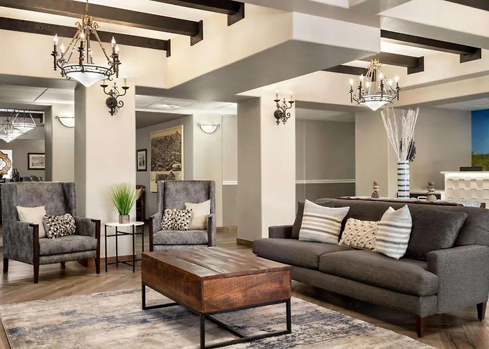 La Quinta By Wyndham Trinidad