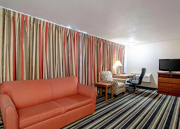 Quality Inn Huron