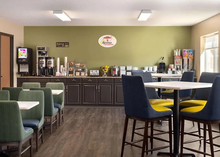 Super 8 By Wyndham Sioux Falls
