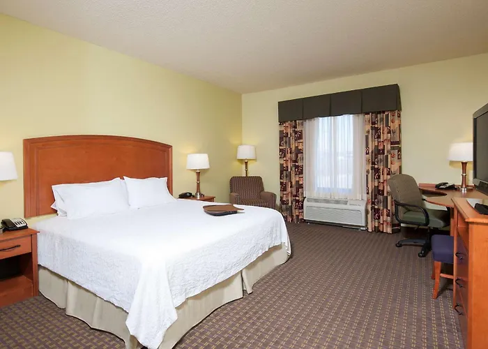Hampton Inn Macomb