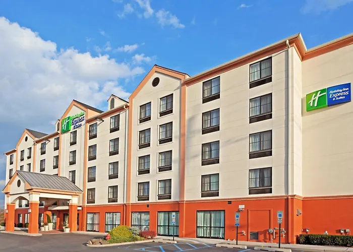 Holiday Inn Express Hotel & Suites Meadowlands Area By Ihg