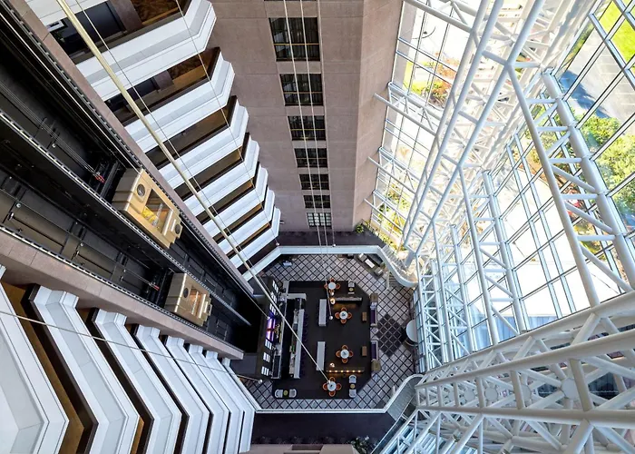 Hilton Suites Toronto-Markham Conference Centre & Spa