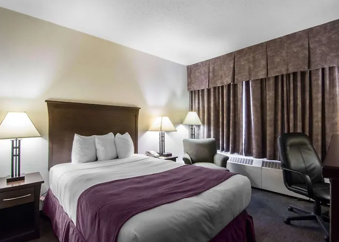 Quality Inn & Suites Yellowknife