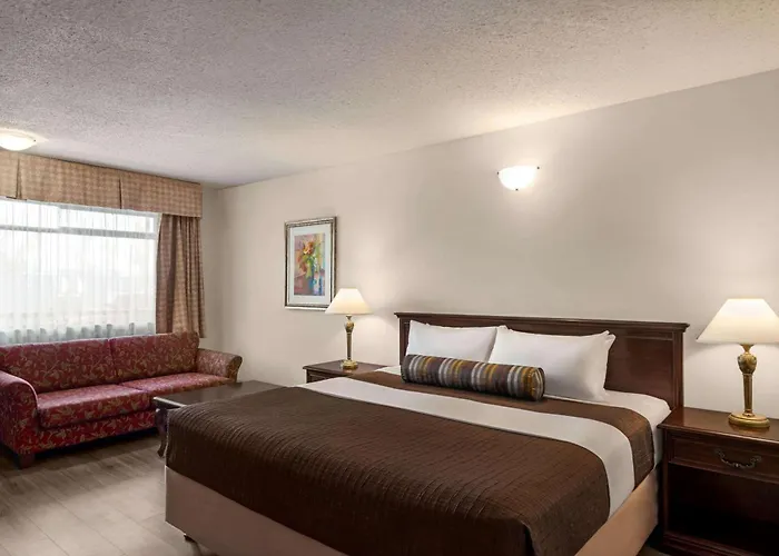 Travelodge By Wyndham Abbotsford Bakerview