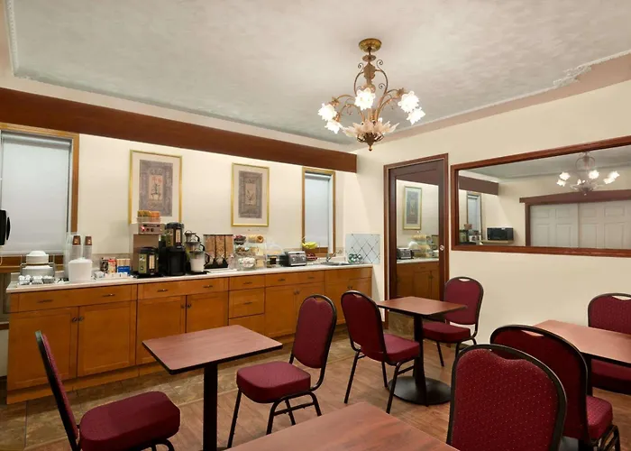 Travelodge By Wyndham Quesnel Bc