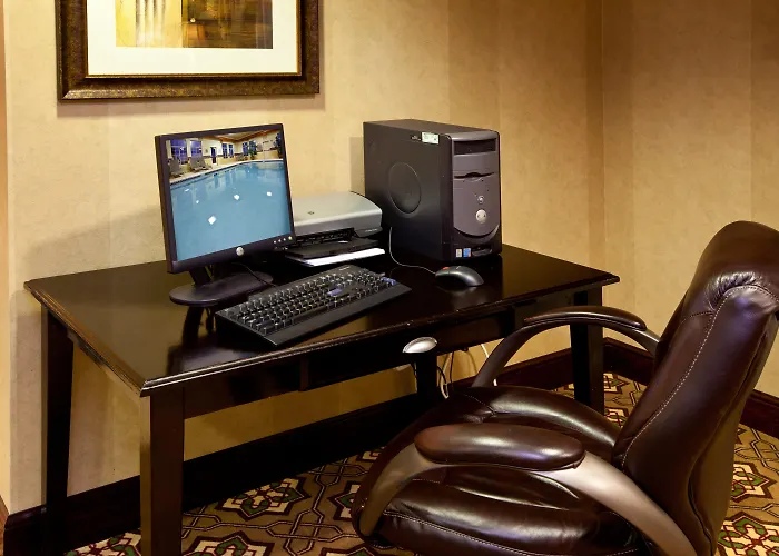 Holiday Inn Express Lebanon By Ihg