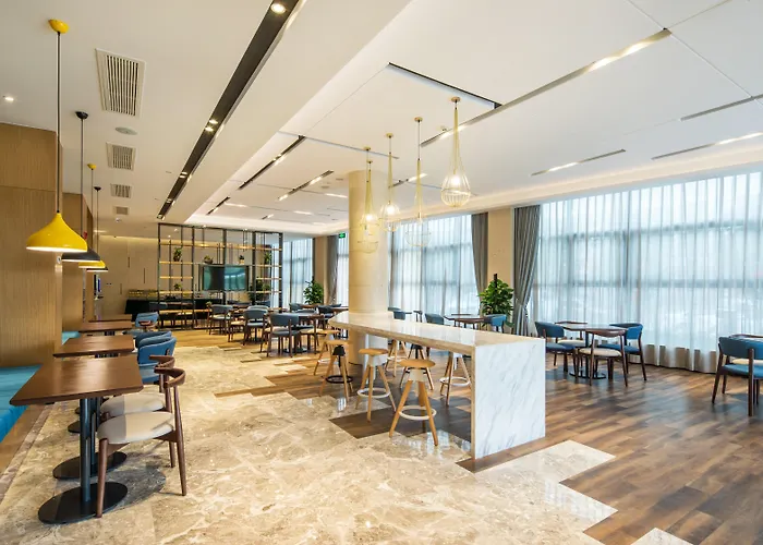 Holiday Inn Express Shaoxing Paojiang By Ihg