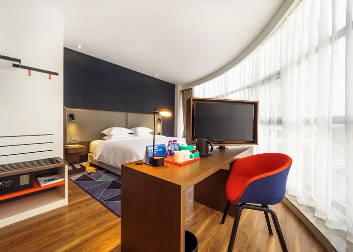 Holiday Inn Express Shaoxing Paojiang By Ihg