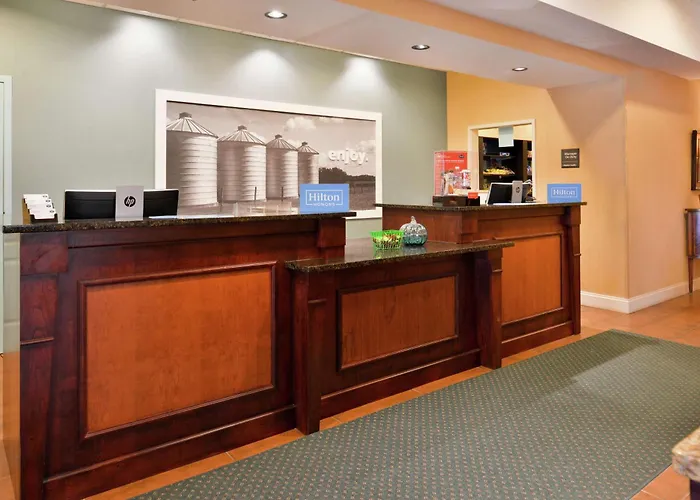 Hampton Inn Jackson-College Avenue