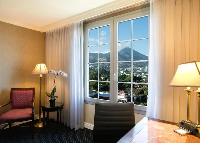 Barcelo San Salvador