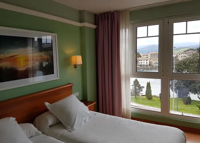 Hotel Faro De San Vicente