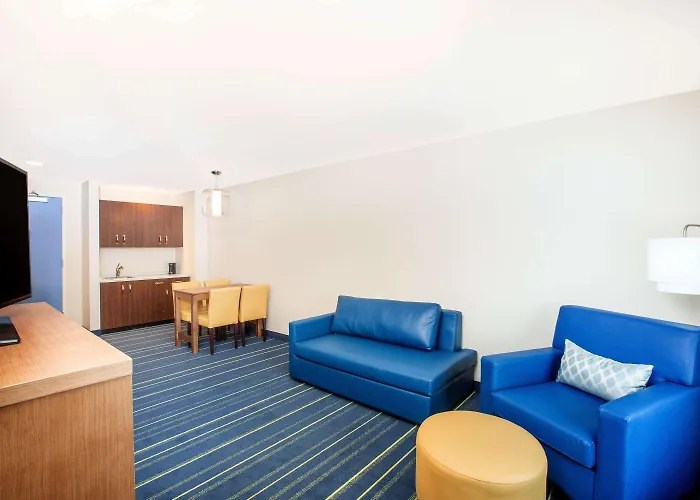 Days Inn & Suites By Wyndham Kearney Ne