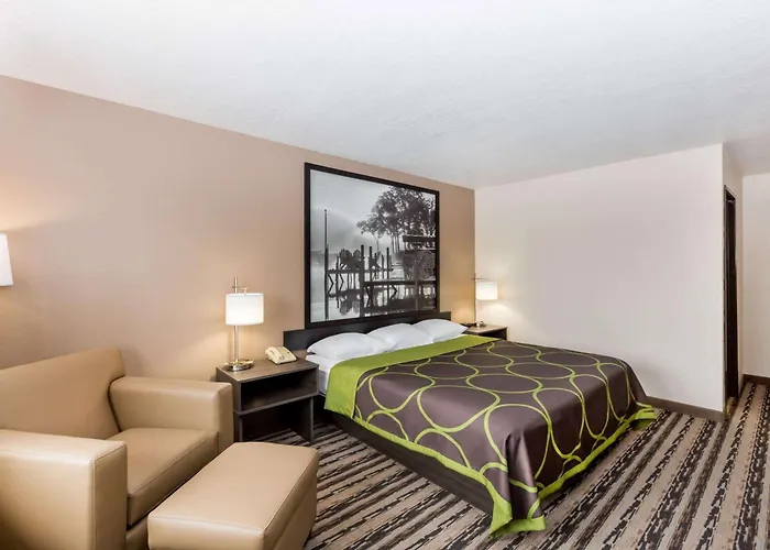 Super 8 By Wyndham Spirit Lake/Okoboji