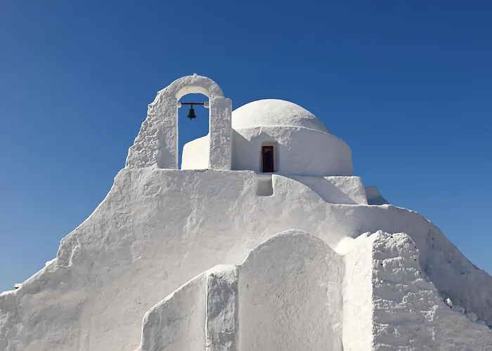 Mykonos Earth Suites (Adults Only)