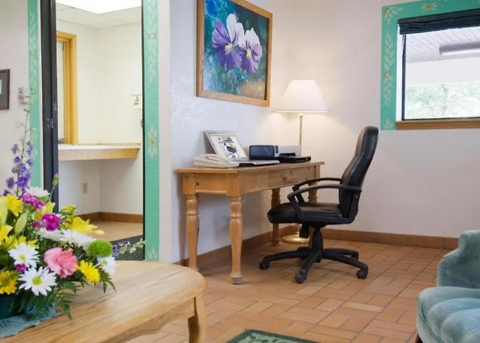 Americas Best Value Inn Torrington