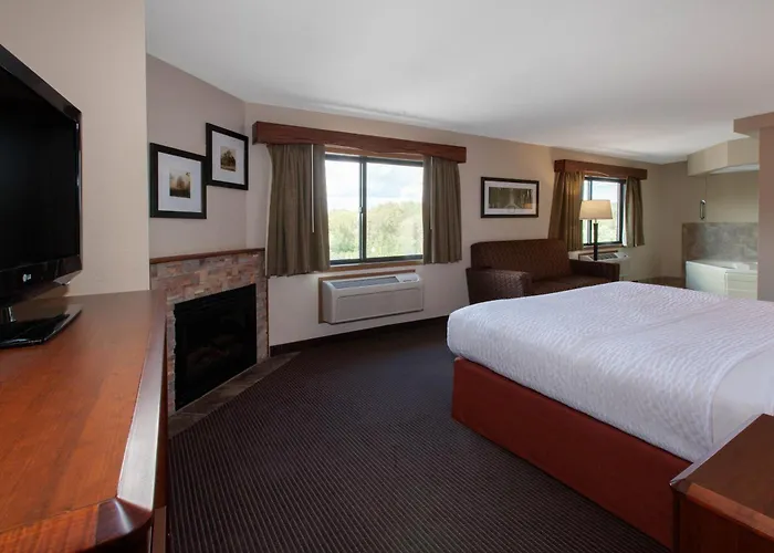 Americinn By Wyndham Iron River