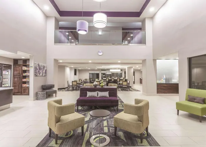 La Quinta By Wyndham Columbus North