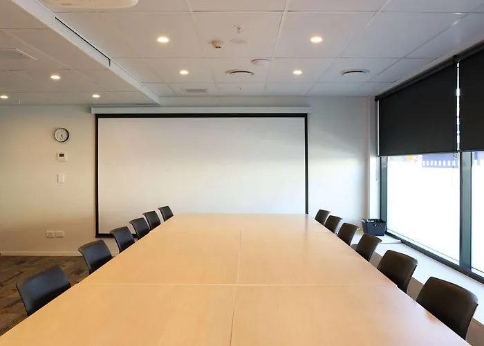 Ramada By Wyndham Wellington Taranaki Street