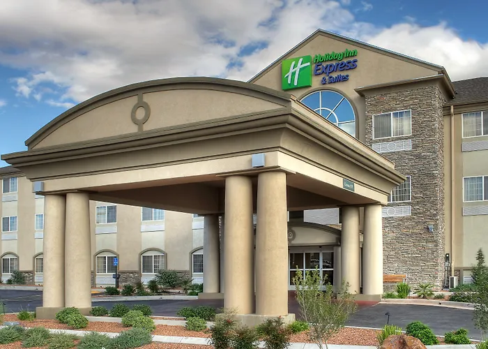 Holiday Inn Express Hotel & Suites Carlsbad, An Ihg Hotel