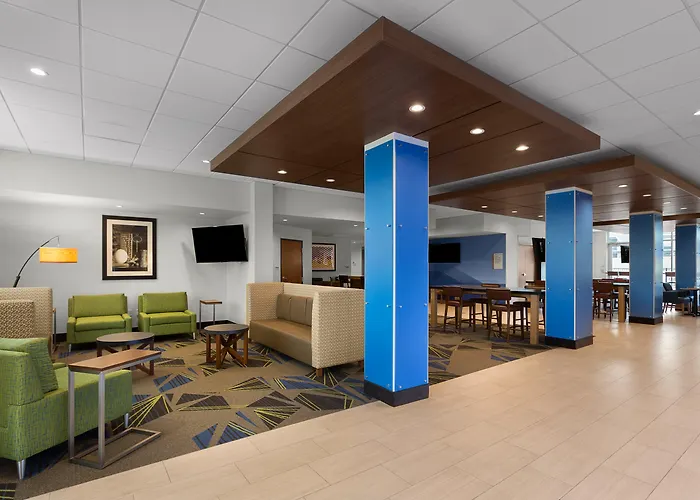 Holiday Inn Express - Lake Park By Ihg