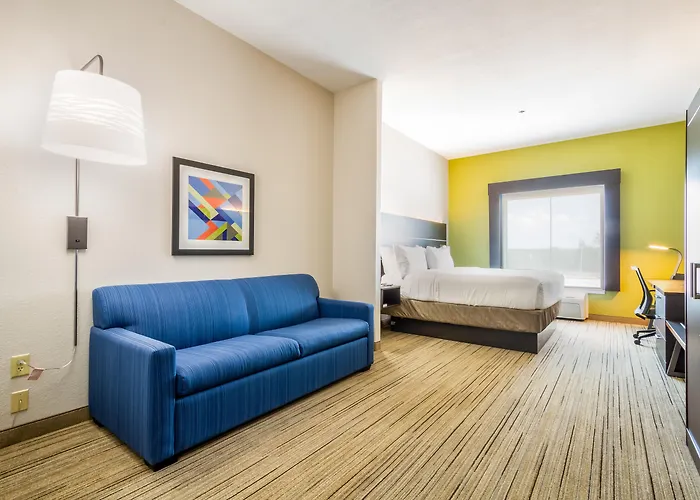 Holiday Inn Express Hotel & Suites Hearne, An Ihg Hotel