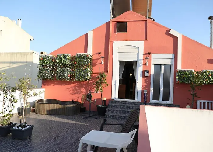 Hotel Aviz
