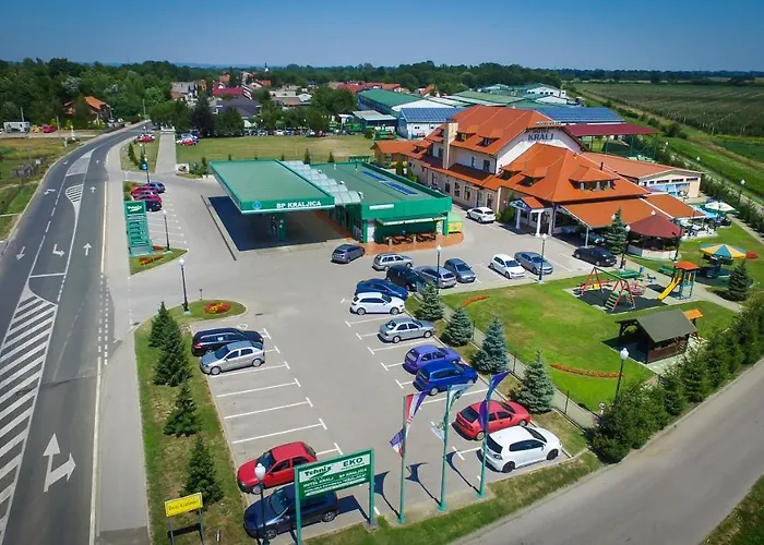Hostel Green