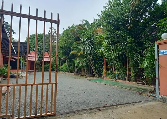 Pina House