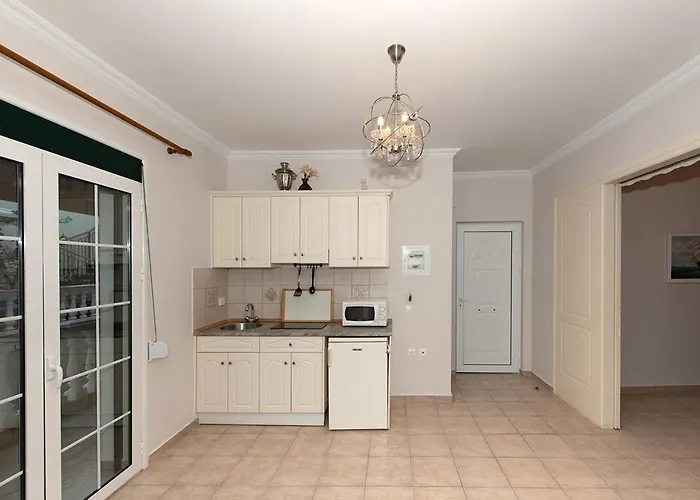 Andretina Sea View Apartments