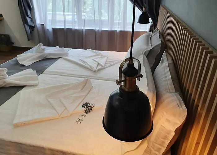 Kamelia Guest Rooms