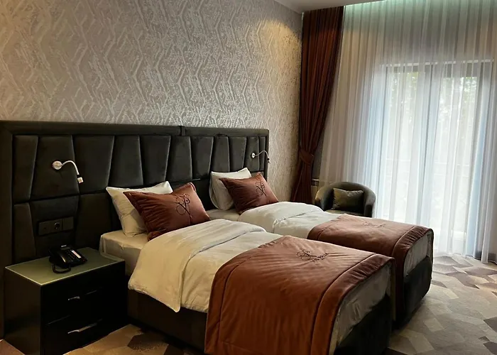 Vis Palm Hotel Ganja