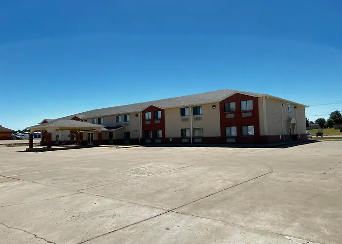 Designer Inn And Suites